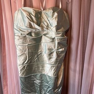 David's Bridal Sweetheart Stretch Satin Dress NWT Size 24